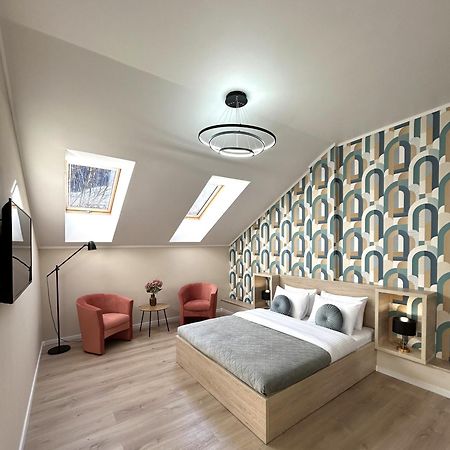 Modern Apartment In The City Center Λβιβ Εξωτερικό φωτογραφία