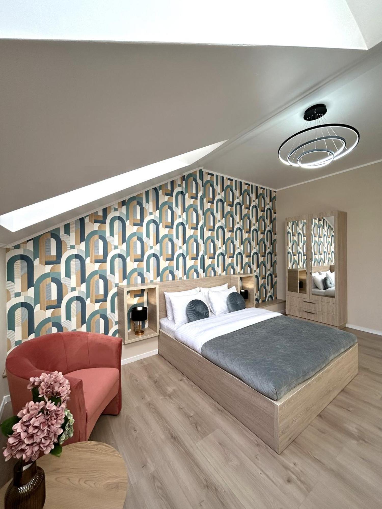 Modern Apartment In The City Center Λβιβ Εξωτερικό φωτογραφία