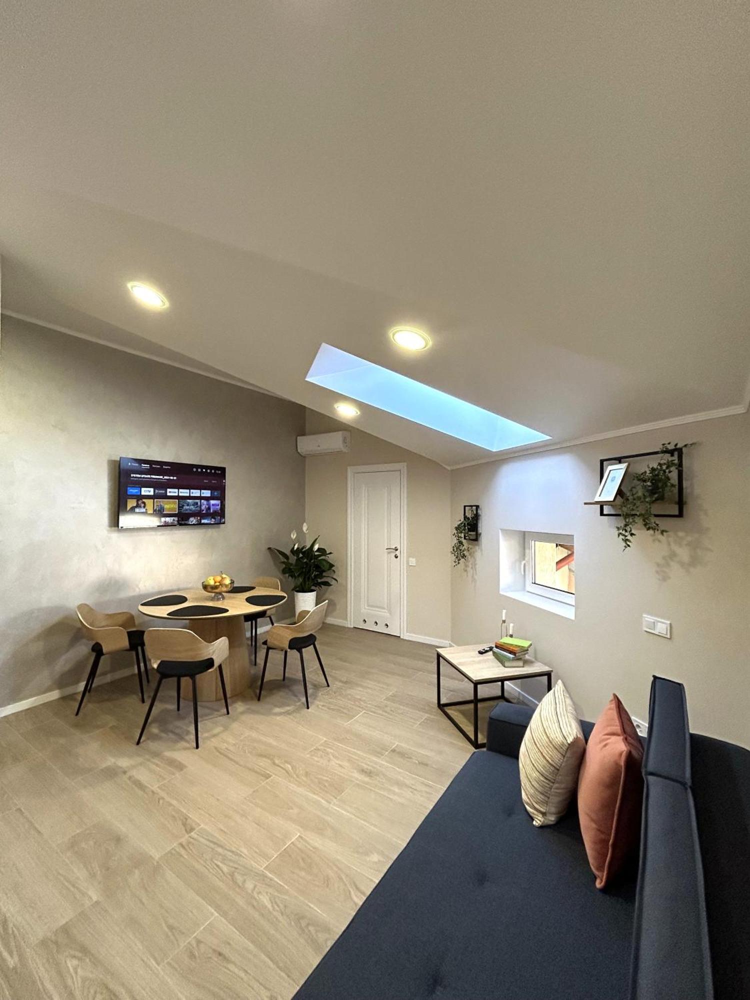 Modern Apartment In The City Center Λβιβ Εξωτερικό φωτογραφία